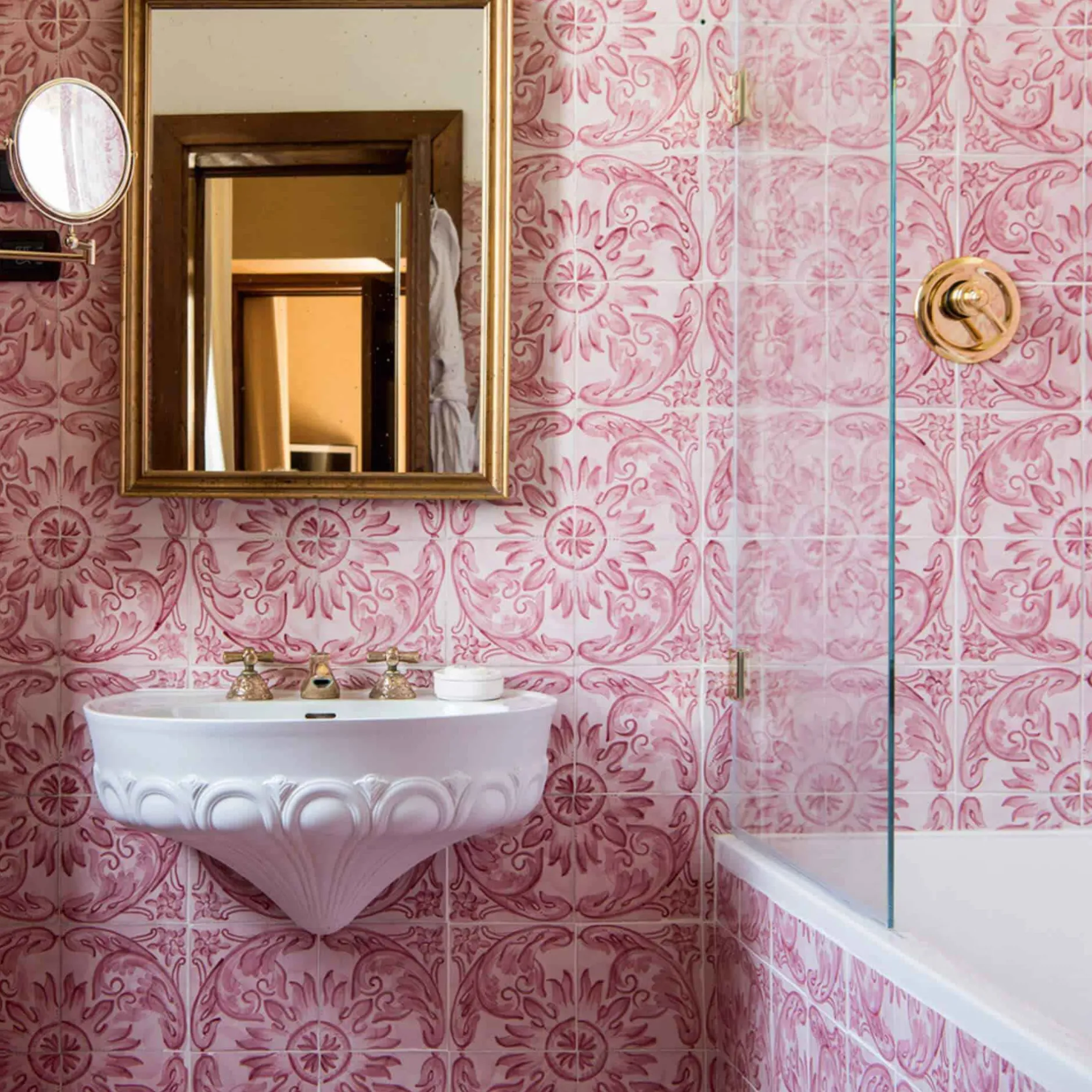 Colonna Rosa Tiles^ISSIMO Clearance