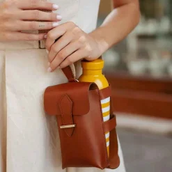 Bottle Bag With Pocket And Bottle Tan^Officina Del Poggio New
